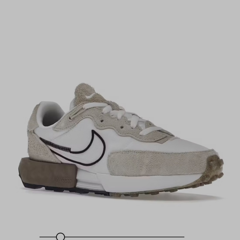 Women’s Nike Fontanka waffle shoe